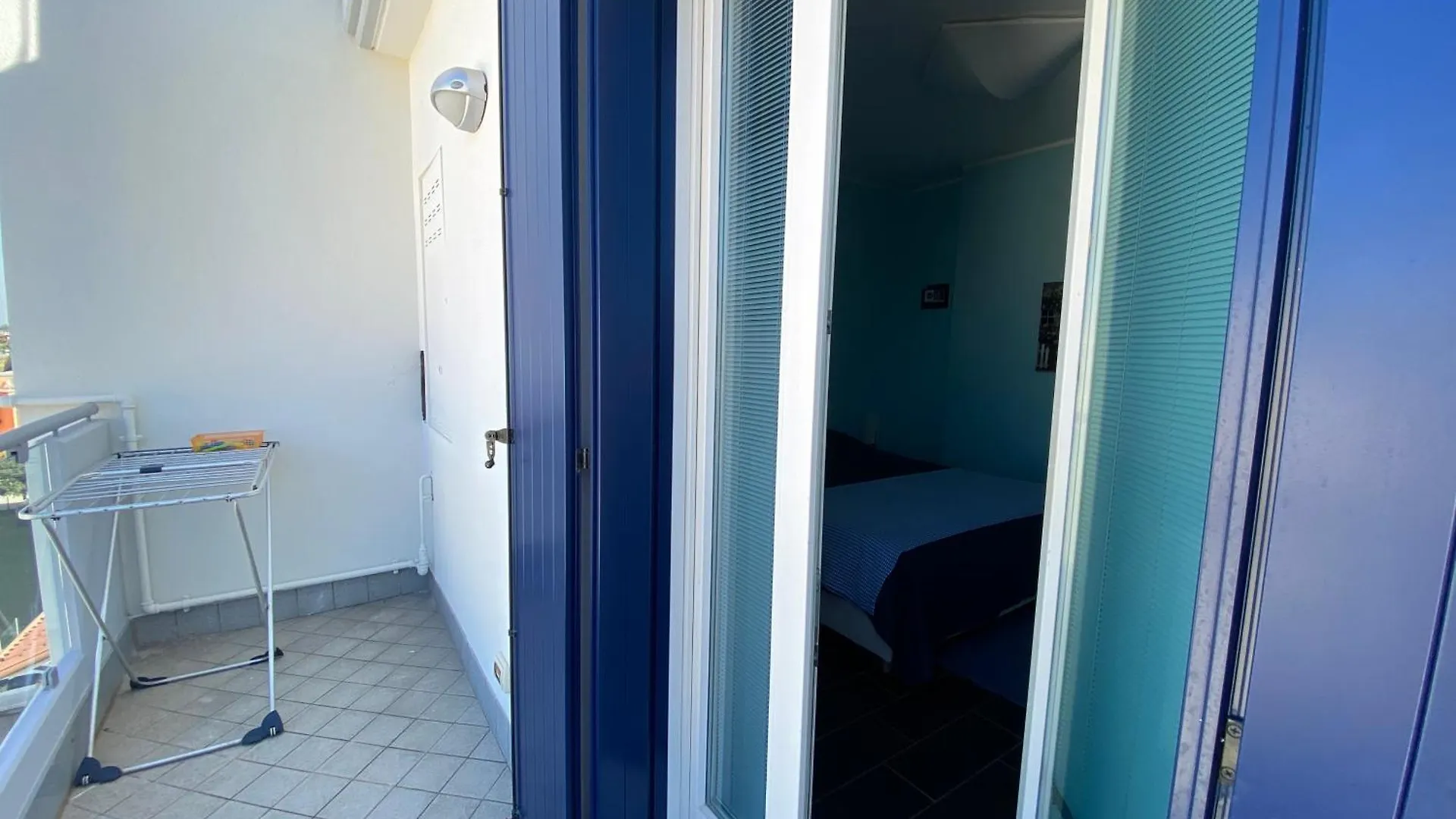 Attico Onda Blu Vista Mare - Acqua - A 150Mt Dalla Spiaggia Lido di Jesolo Italy