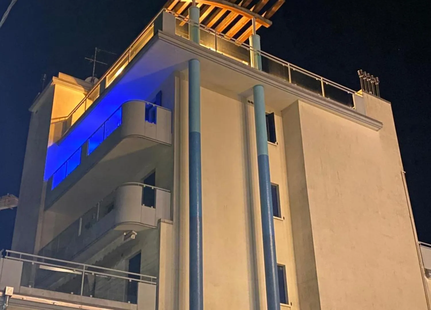 Attico Onda Blu Vista Mare - Acqua - A 150Mt Dalla Spiaggia Lido di Jesolo Apartment